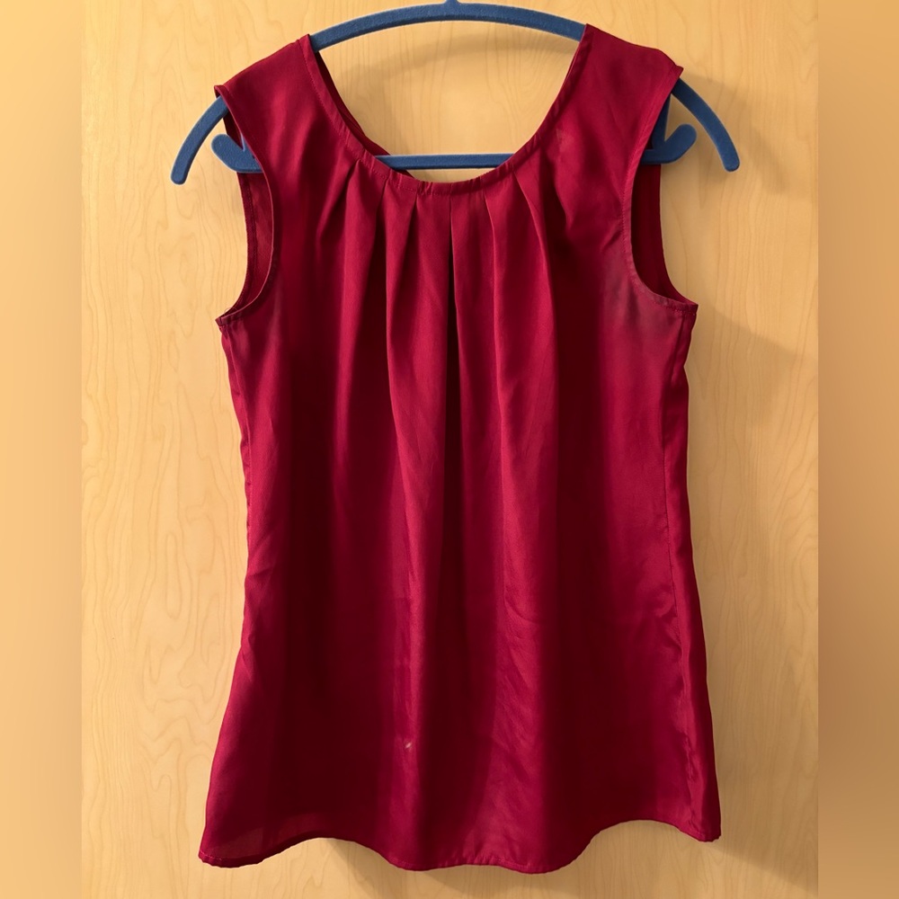Merona Red Scoop Neck Pleated Blouse